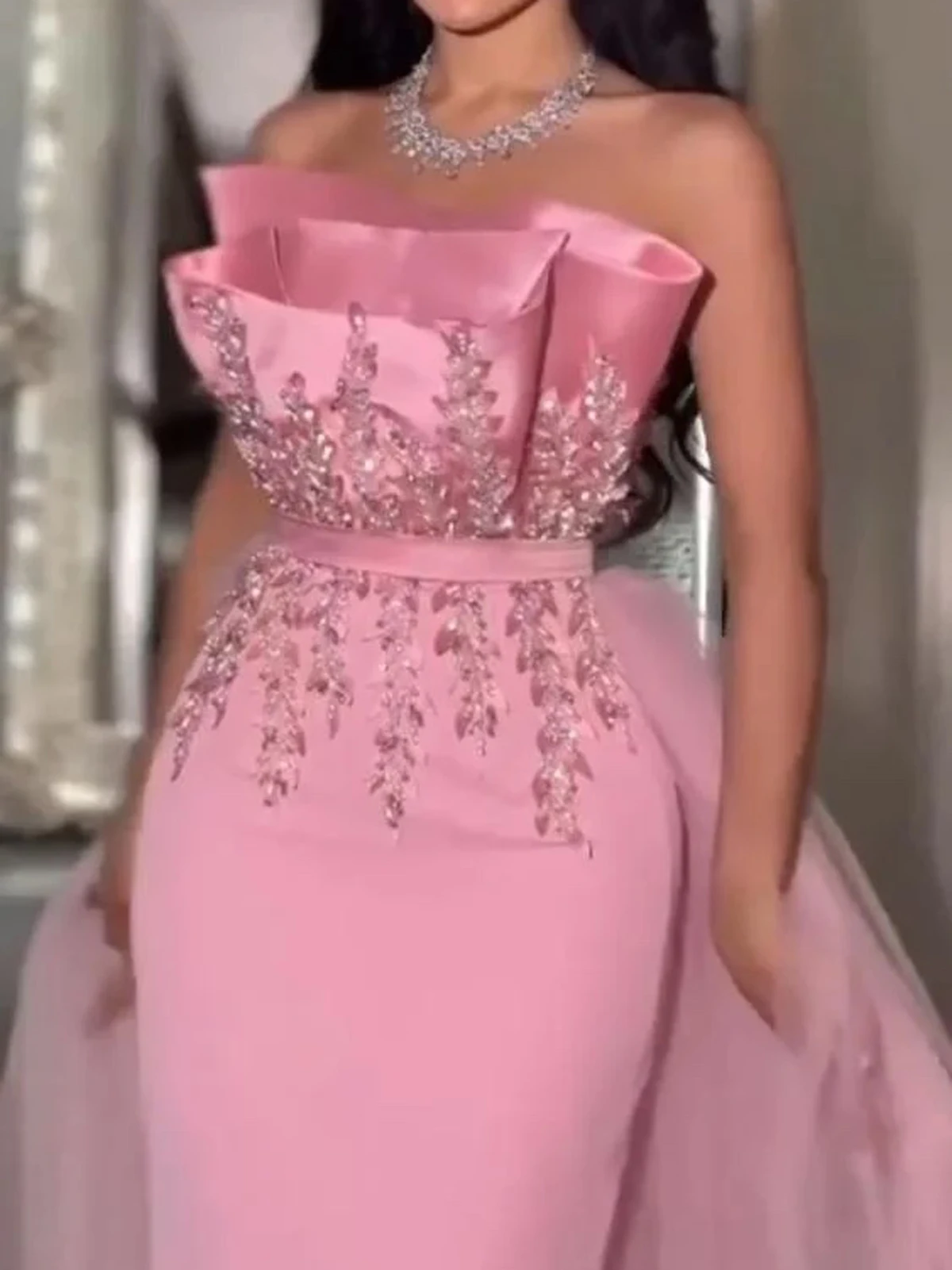Vestidos de fiesta de color rosa árabe de Dubái personalizados, vestidos de noche sin tirantes con cuentas de tul, vestidos formales largos sin espalda, vestidos elegantes