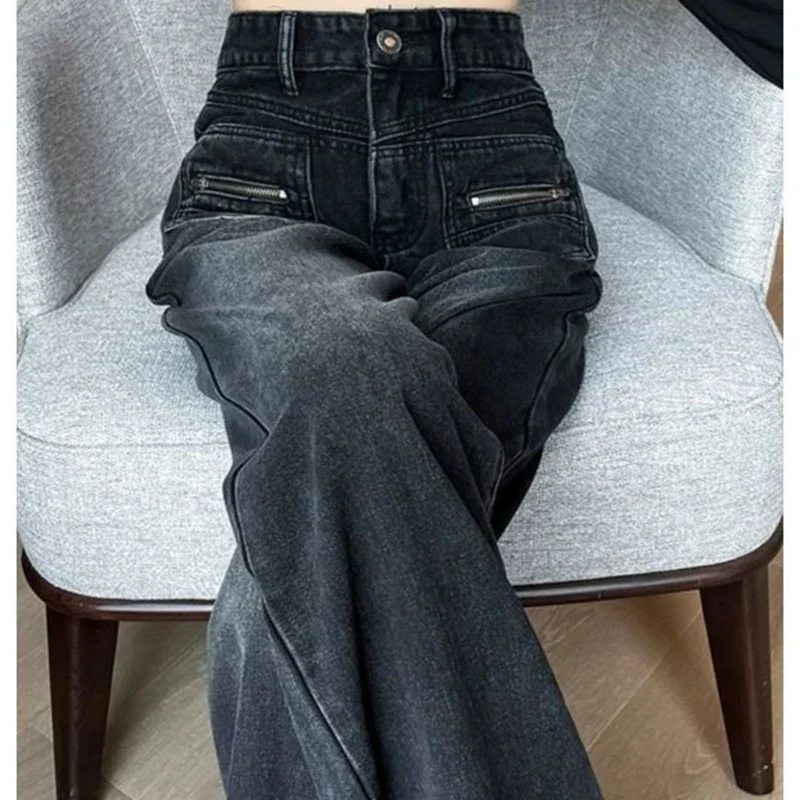 Black-gray straight jeans female autumn 2024 new retro slim high waist temperament drape wide-leg pants narrow mop pants.