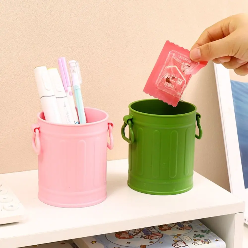 Portable Retro Pen Holder Cute Plastic Makeup Brush Storage Box Reusable Multi-functional Stationery Storage Box Student