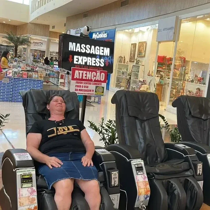 

New arrival New ArrivalPeru Coin SOL Operated Vending Massage Chair