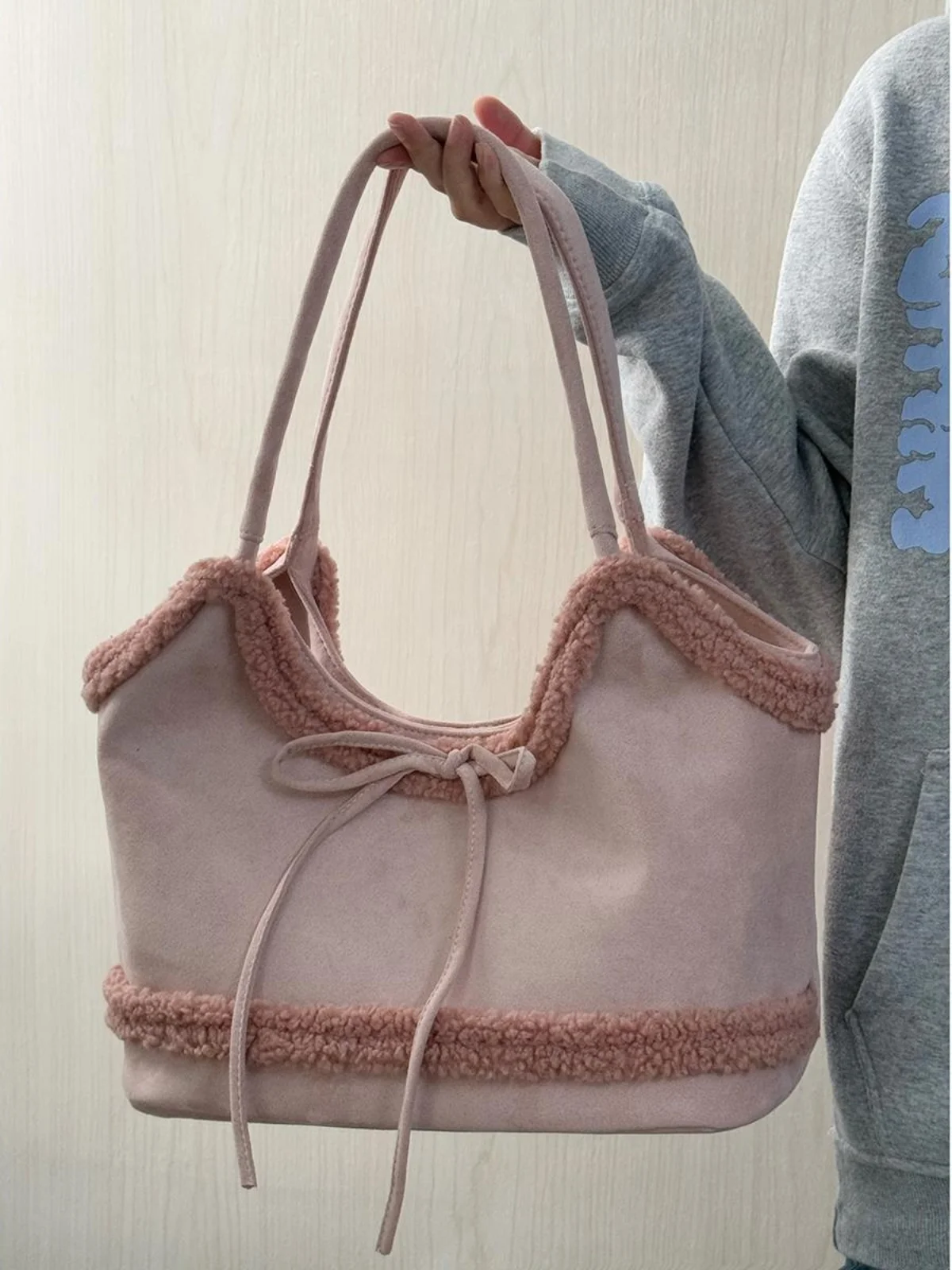 

Осенне-зимняя женская сумка в стиле ретро с узлом Plu, большая сумка-тоут из матового меха ягненка на одно плечо, корейская сумка Sle Ha...