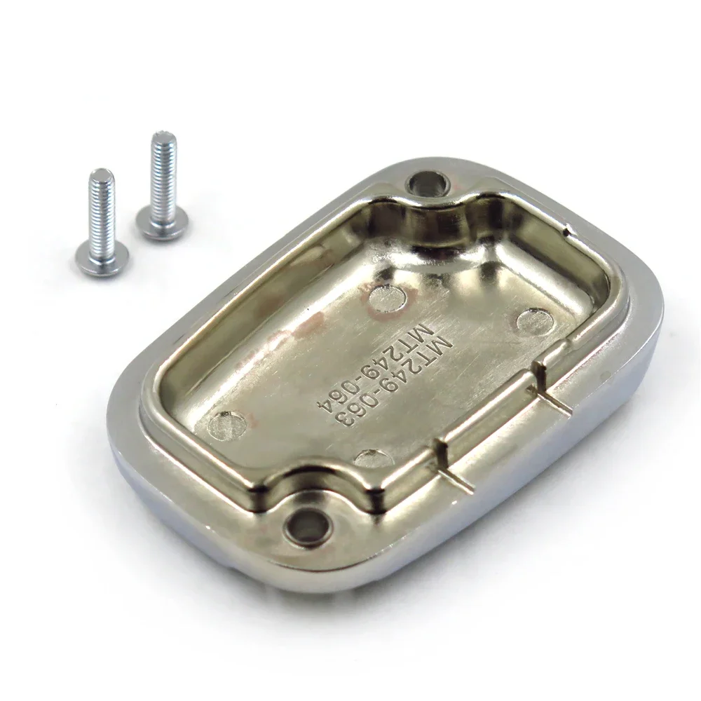 Clutch Master Cylinder Cover Left Front for Harley 2006-2017 VRSC 2014-2016 Touring Aftermarket Motorcycle Accessory