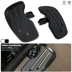 Driver Footboard Rider Footpegs Footrests For Harley Softail Slim Low Bob Fat Boy Breakout Deluxe FLDE FXLR FLFB FXFBS 2018-2026
