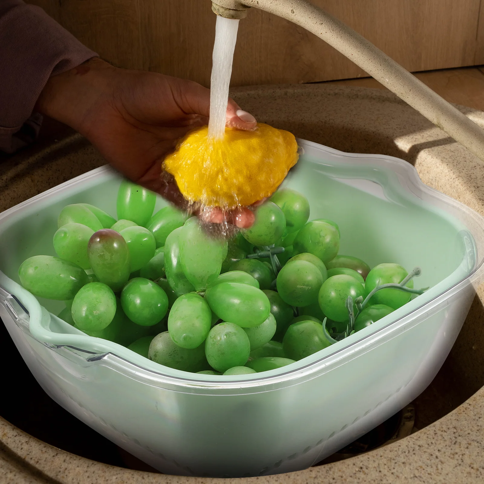 

4Pcs Bright Color Plastic Strainer Bowl Double Layered Design for Draining Soaking Storing Fruits Vegetables Strainer Bowl