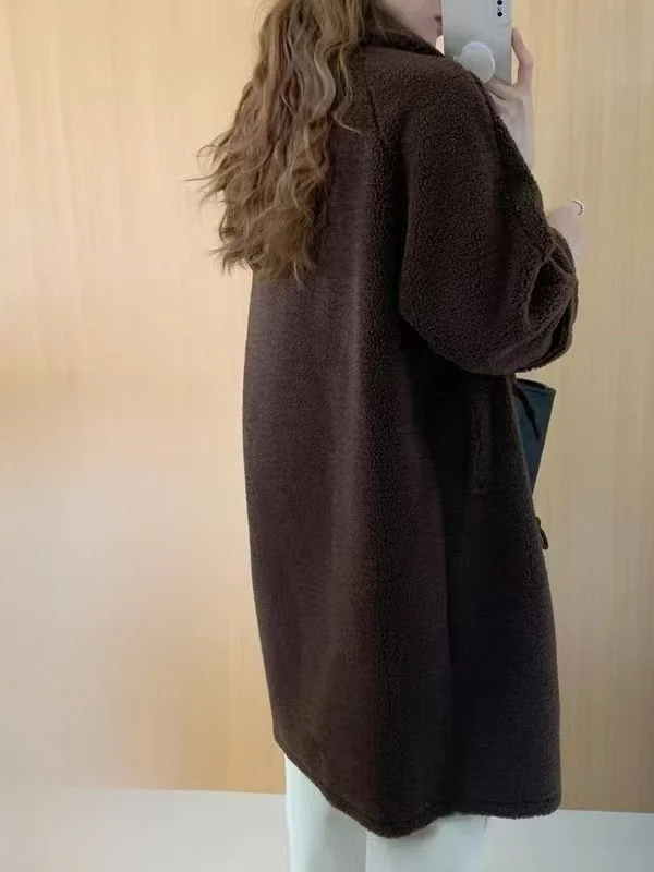 

Женская зимняя куртка из овечьего меха, свободное пальто из синтетической кожи с длинным воротником-светом, верхняя одежда средней длины