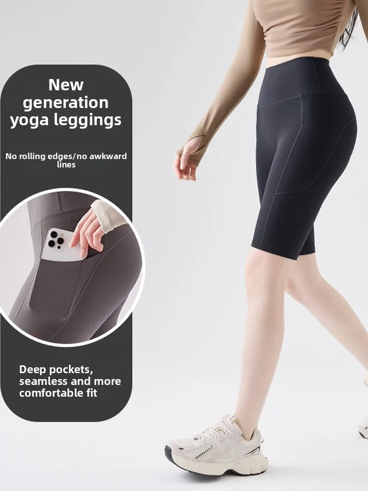 กางเกงโยคะผ้าไหมน้ำแข็งบางเบา รุ่นใหม่ ปี 2025 ทรงห้าส่วน เอวสูง ดีไซน์เก๋ สำหรับผู้หญิง เหมาะสำหรับใส่ออกกำลังกายกลางแจ้งในฤดูร้อน