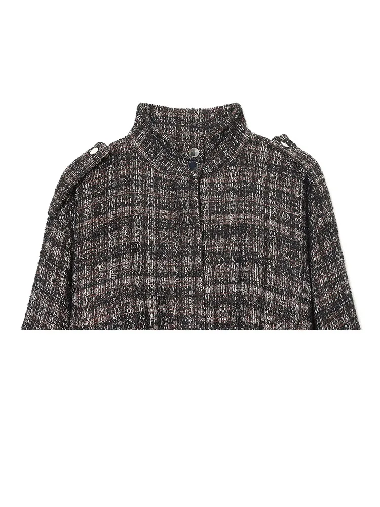 HH 2026 المرأة طويلة الأكمام منقوشة موضوع معدني Bomber سترة سستة زر الديكور الشارع نمط معطف فضفاض غير رسمي