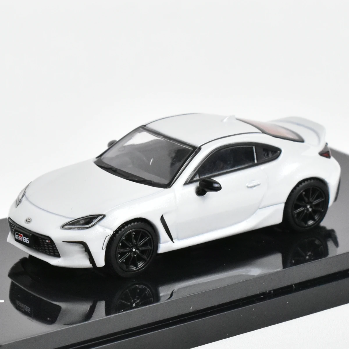 Hobby JAPAN 1:64 GR86 RZ Diecast Model Car - AliExpress 26