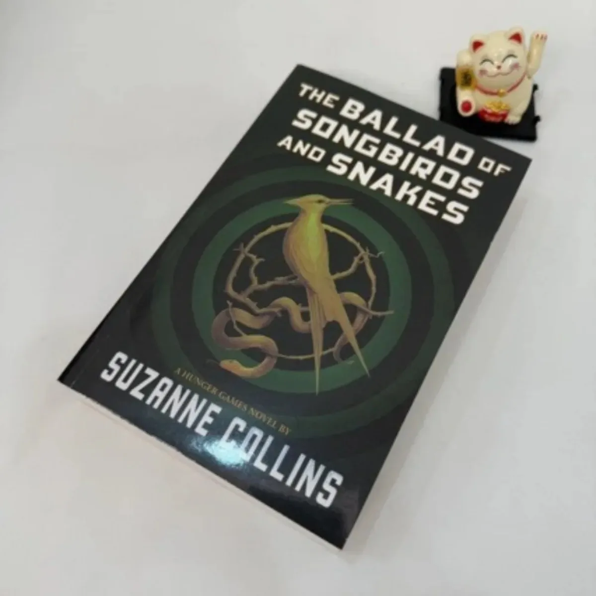 

The Ballad of Songbirds and Snakes By Suzanne Collins - Hunger Games Prequel | President Snow’s Origin Dark Dystopian Nove