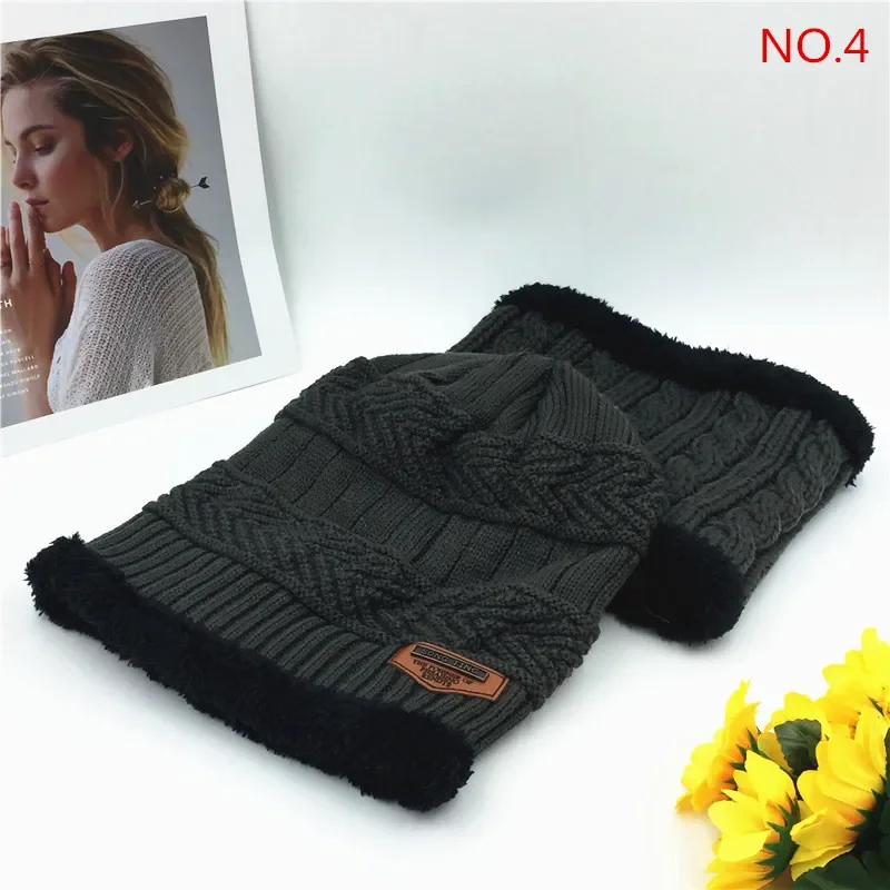 Maschera invernale Scaldacollo Berretto lavorato a maglia Bavaglini da sci Cappello Sport sulla neve Motoslitta Uomo Donna Beanie Skullies Berretti Addensare Sciarpa Maschera