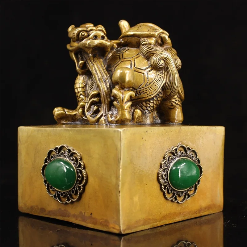 Antique Bronze Dragon Tortoise Seal Ornament Embedded Emerald Stone Chinese Lucky Fortune Office Tabletop Decor Craft