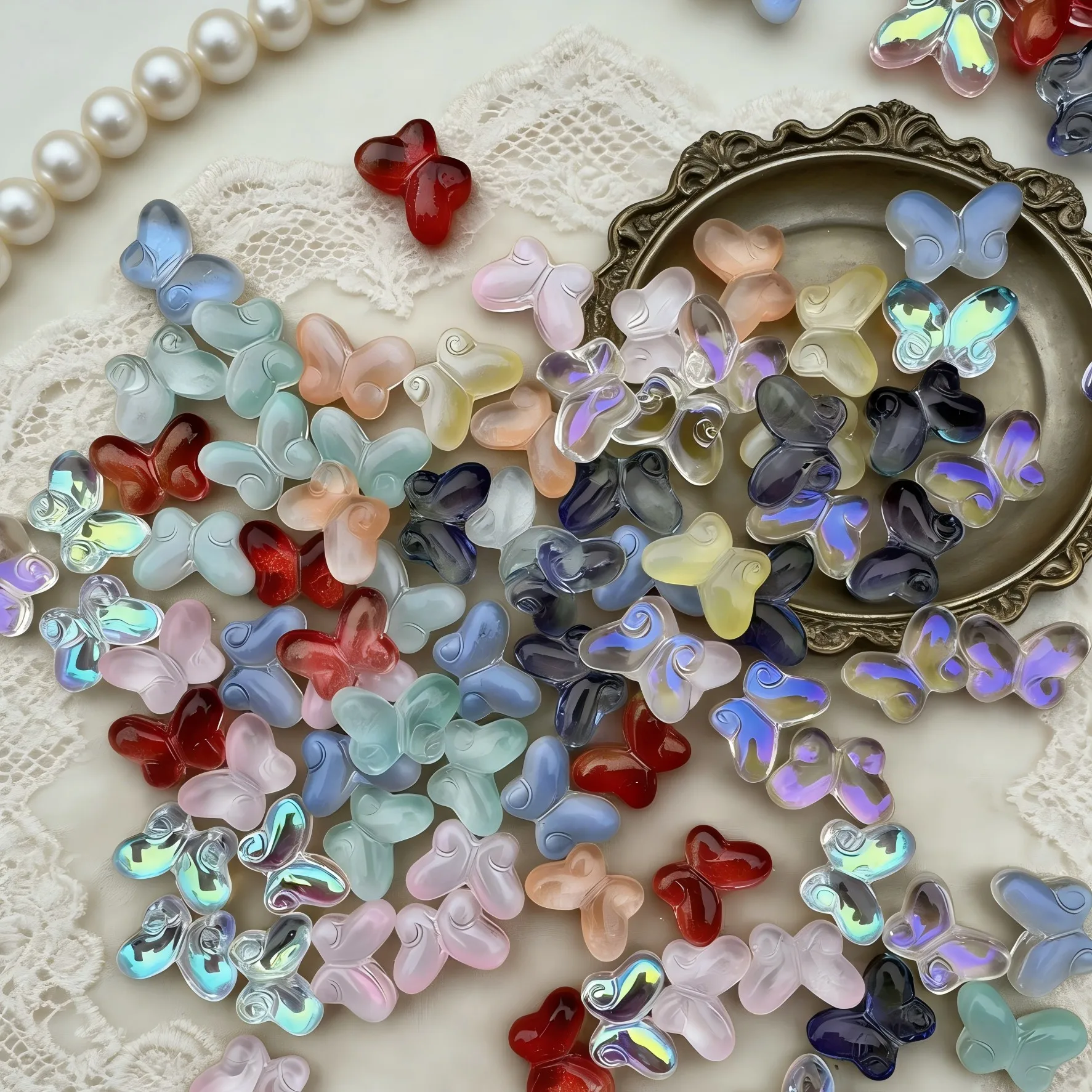 

40 шт. милых стеклянных бусин-бабочек для изготовления украшений, разноцветные бусины-разделители, материалы для рукоделия: браслеты, ожерелья, серьги