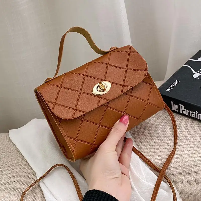 

Korean Style Diamond Quilted Square Bag For Women Trendy Top Handle Crossbody Bag Chain Underarm Purse Fashion Shoulder Bag 1PC