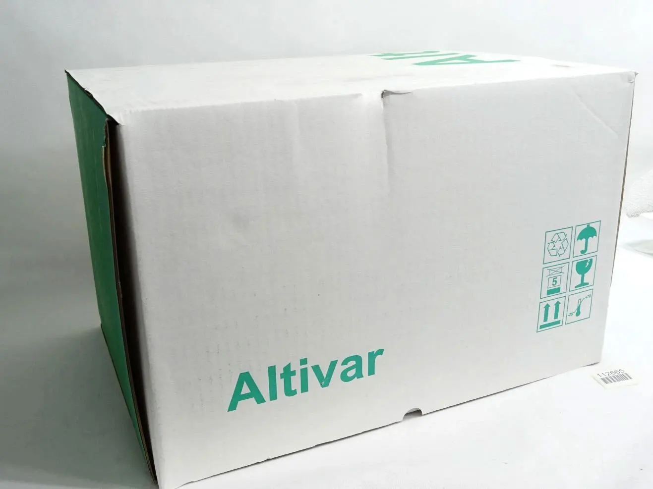

100% New Genuine ATV320U02M2WS ATV320U04M2WS ATV320U06M2WS ATV320U07M2WS ATV320U11M2WS ATV320U15M2WS ATV320U22M2W