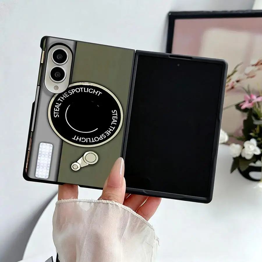 Luxury Phone Cover Case for Samsung Galaxy Z Fold 8 ZFold Wide ZFold8 Z Fold8 Wide Retro Camera Pattern