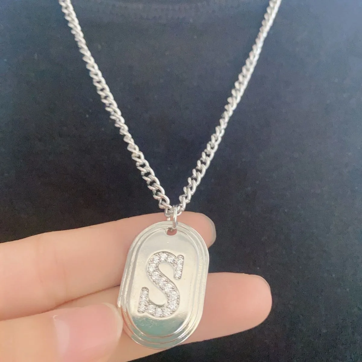 TV Serise Lovely Runner 변우석 김혜윤 Kim Hye Yoon Cosplay Pendant Necklace Unisex S Letter Necklace Couple Choker Chain Jewelry Gift