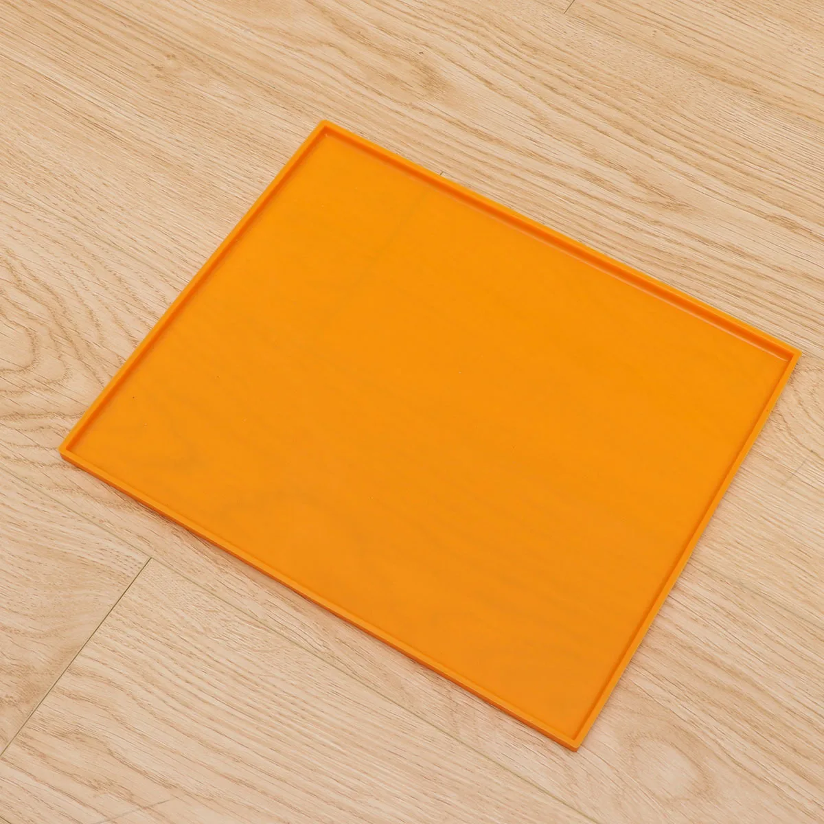 

Pet Feeding Mat Silicone Waterproof Non-Slip Raised Edge Dog Cat Food Bowl Pad Heat Resistant Dishwasher Safe Green