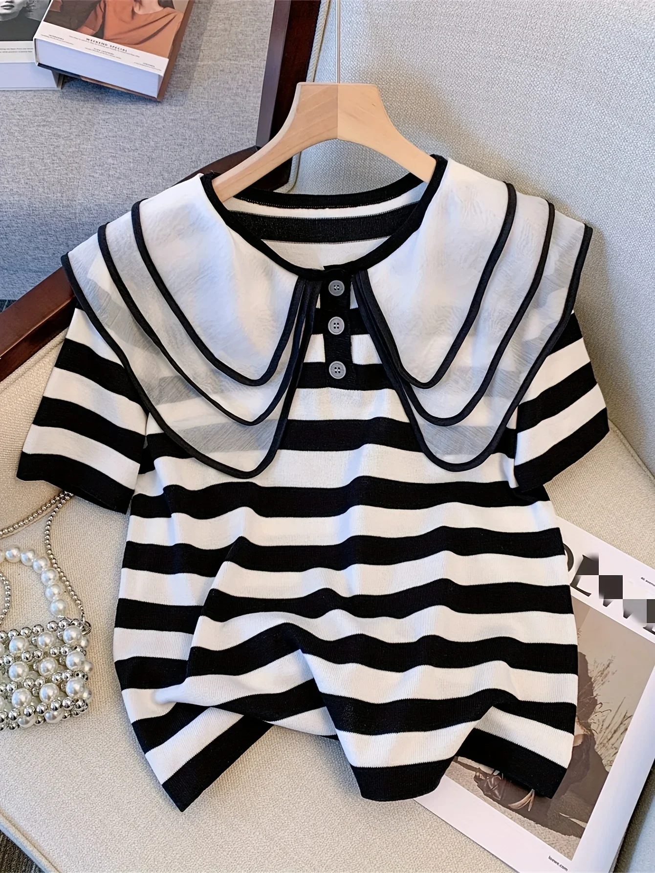 2024 New Striped Pattern Doll Collar Knitted Pullover Cute Short Sleeve Crew Neck Button Front Sweater Women\'s Clothing