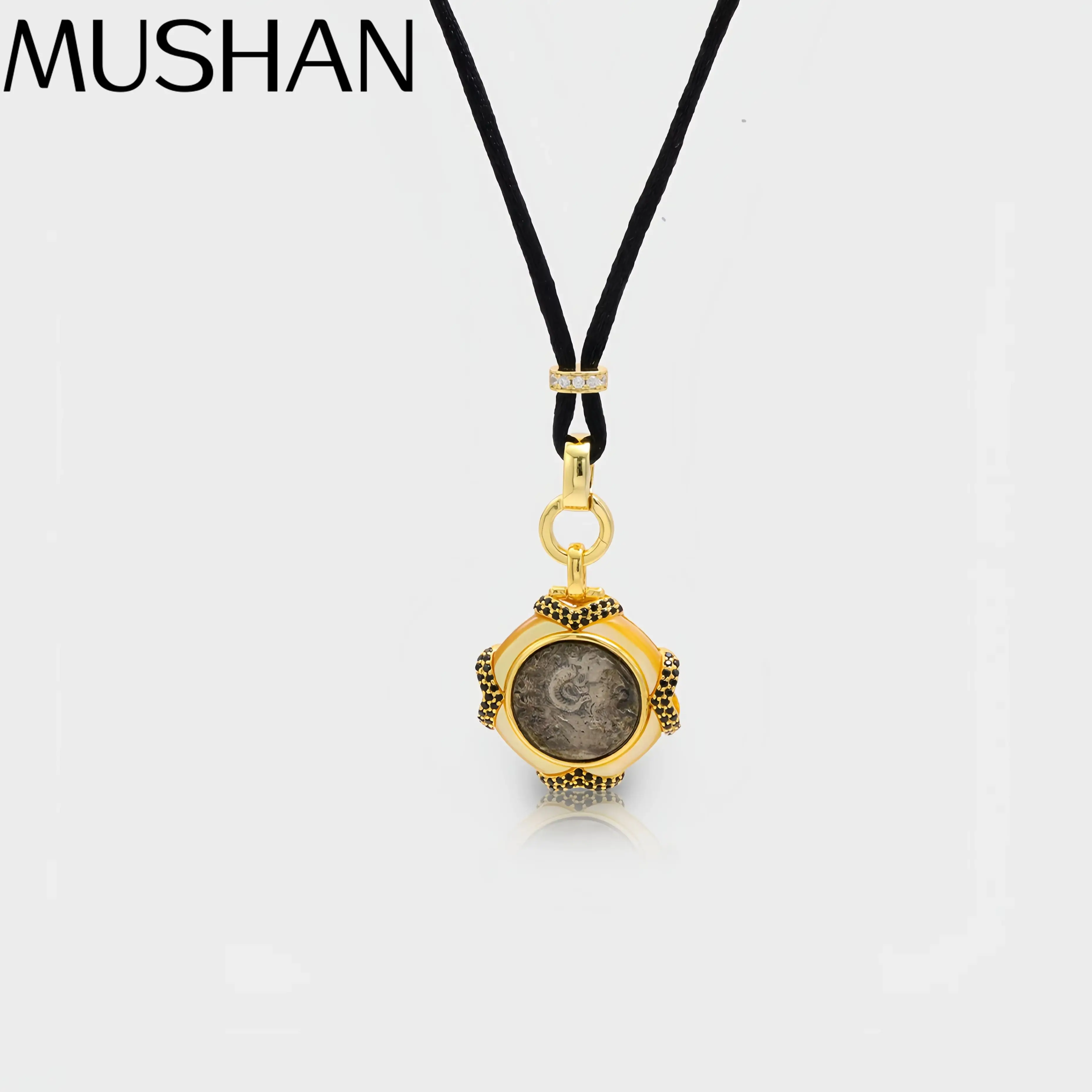 

MuShan Luxury Brand Ancient Greek Sheep Horn Emperor Coin Necklace 18k Gold Plated 925 Sterling Silver Pendant Necklaces Jewelry