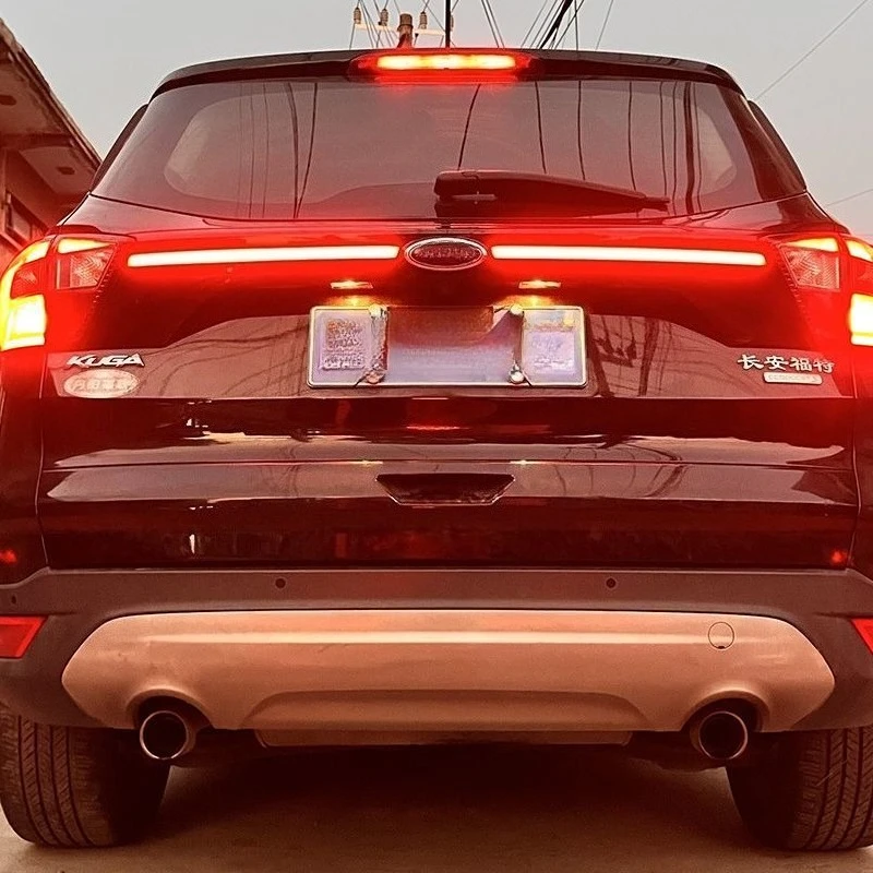 LED Modified Through-Type Taillight Brake Warning Light Turn Signal for 2017-2020 Ford Kuga Escape Rear Lamp Highlight Taillamp