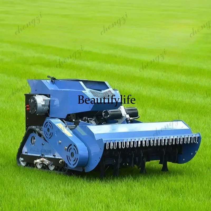 M138 Customized rubber track lawn mowers have excellent grip performance on slopes, wetlands, and rugged terrain