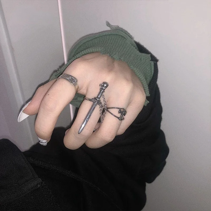 Fashion Punk Warrior Chain Sword Movable Plug-in Finger Rings for Women's Men's Silver Color Cool Dagger Rings Hip Hop Jewelry