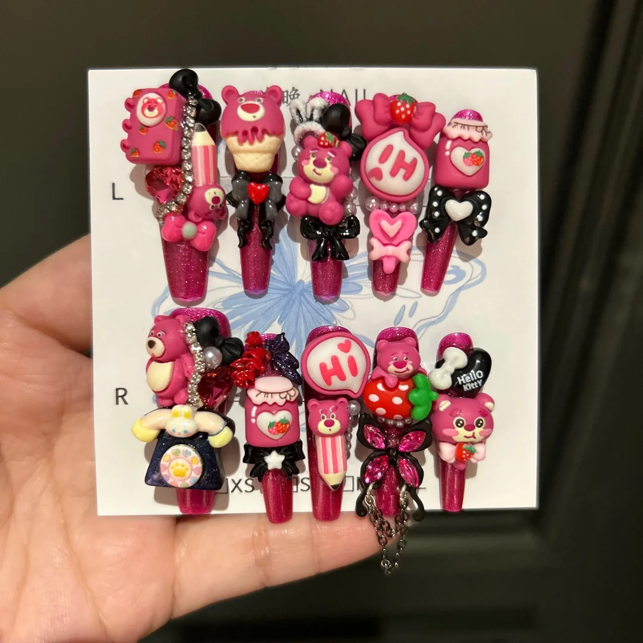 YTYIN الفاخرة اليدوية الفراولة الدب الكرتون درع يرتدي الأظافر الاصطناعية سوبر لطيف مربع نمط أظافر الأصابع الرغبة النقية #3