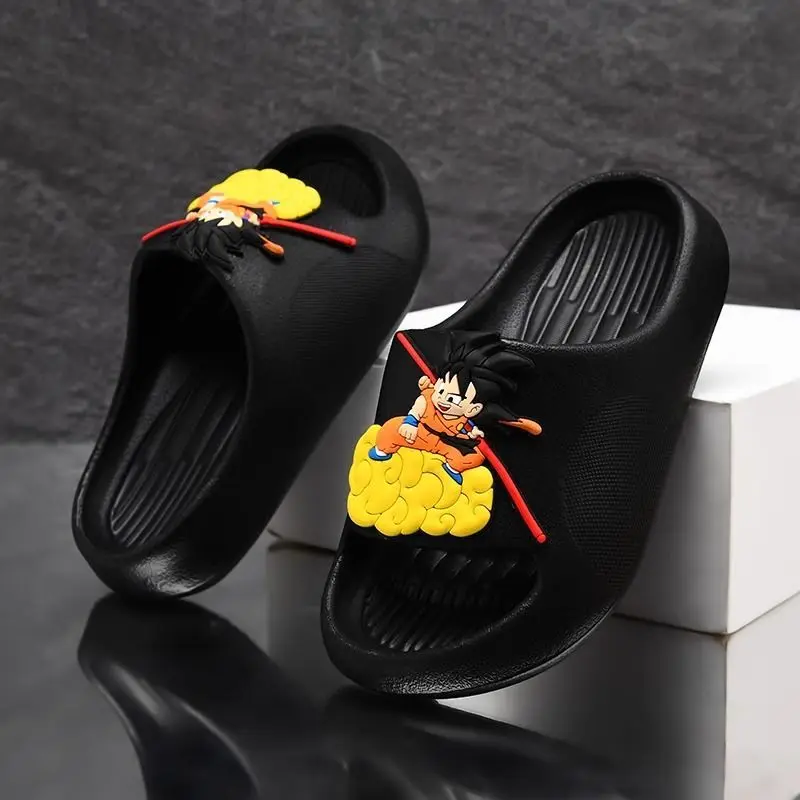 Sandalias antideslizantes de suela suave con patrón de moda y personalidad de verano para niños de dibujos animados de Dragon Ball Goku chanclas ligeras de EVA