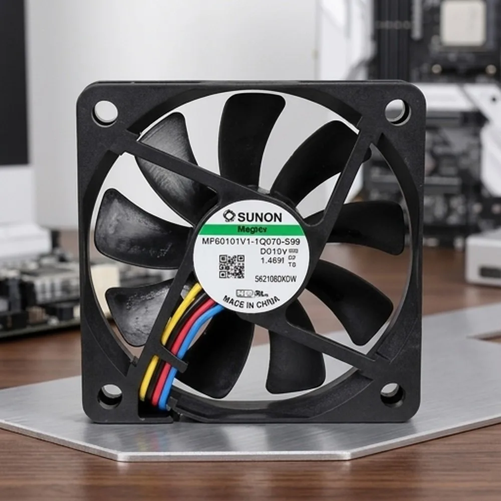 

For SUNON MF60101V1-1Q070-S99 12V 1.46W 6010 6cm 4-Wire Cooling Fan