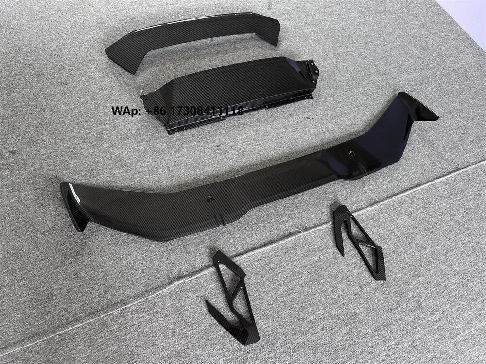 

High Quality Dry Carbon Fiber Gt Rear Trunk Wing Car Spoiler for Huracan Evo
