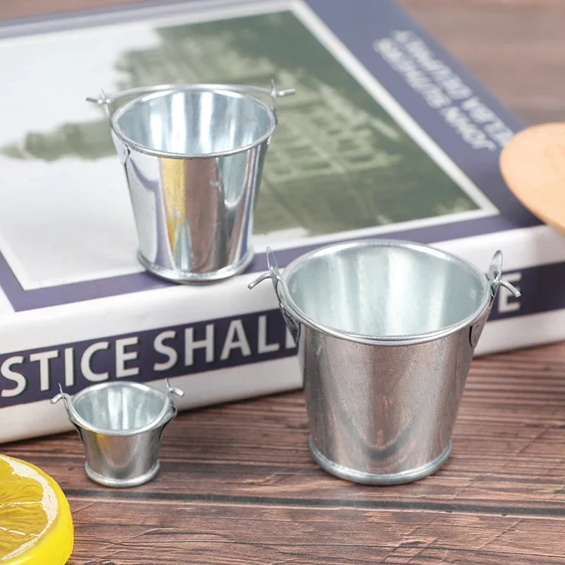 1 قطعة 1:12 دمية مصغرة دلو معدني نموذج أثاث المطبخ الصغير اكسسوارات ل بيت الدمية ديكور الاطفال اللعب اللعب الهدايا