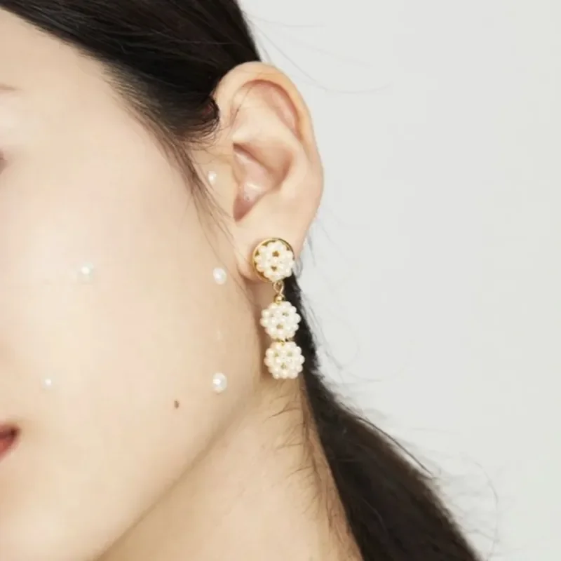 Fairy high-end pearl long earrings, lantern flower ball temperament earrings ins versatile personality exaggerated earrings