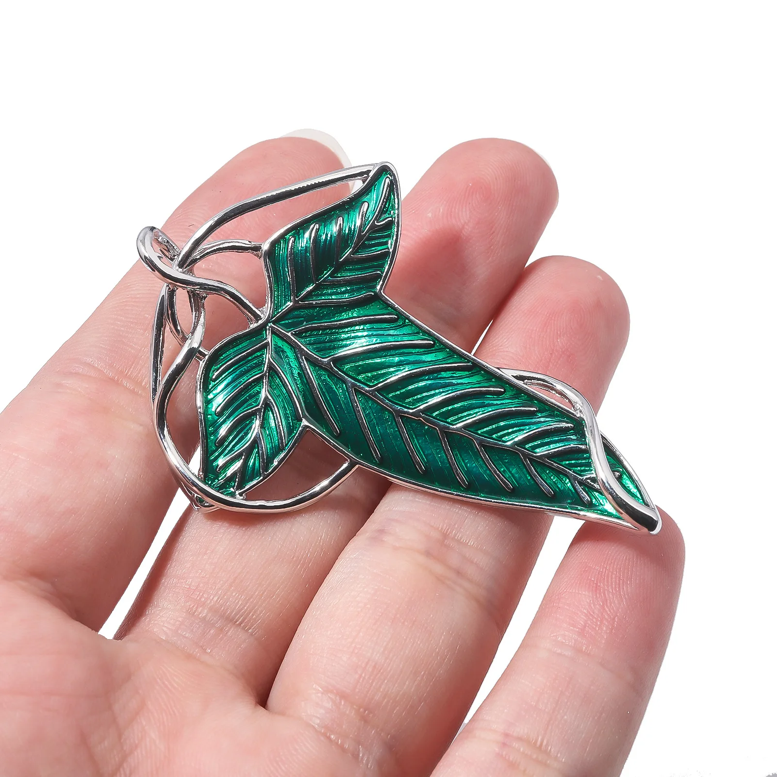 Broche de hojas verdes de elfo de Lorien, Pin de Tolkien Galadriel Legolas Frodo Baggins, insignia esmaltada de árbol de Aragorn, joyería de película al por mayor