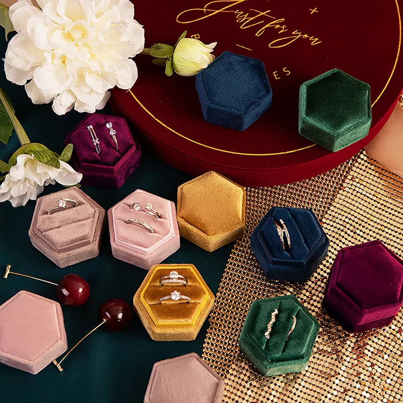 Vintage Hexagon Velvet Jewelry Double Ring Box Empty Case Holder for Engagement Wedding Ceremony Valentines Day Gift Organizer