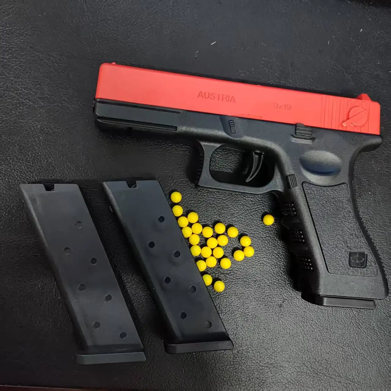 Soft Bullet Toy Pistol Lower Magazine Manual Gun With Laser Airsoft Pistol Outdoor Sports CS Weapon for Children Gift