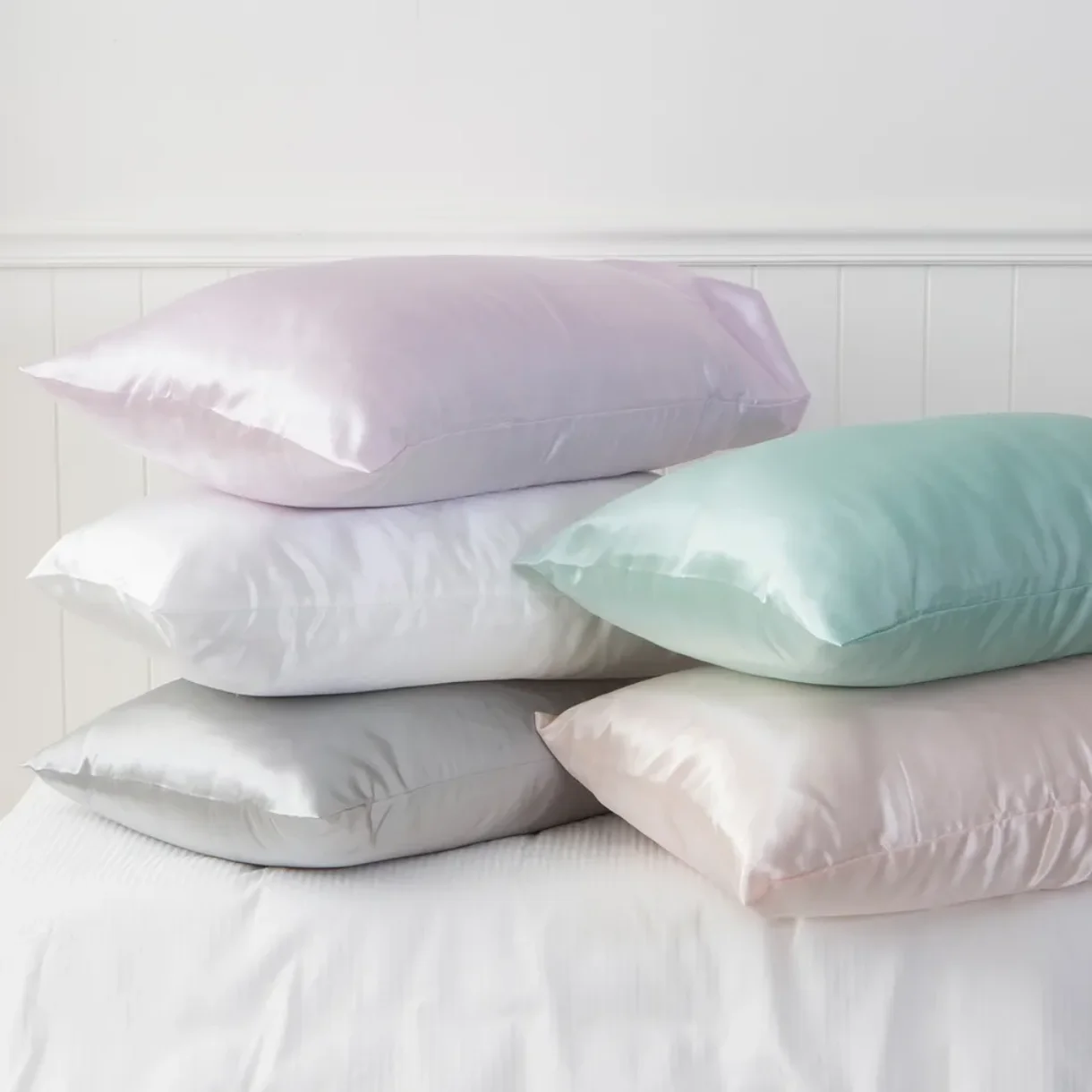 

100% Pure Mulberry Silk Pillowcase for Hair and Skin,600 Thread Count 6A Grade Silk Fiber,Front In Silk & Back In Lenzing Tencel
