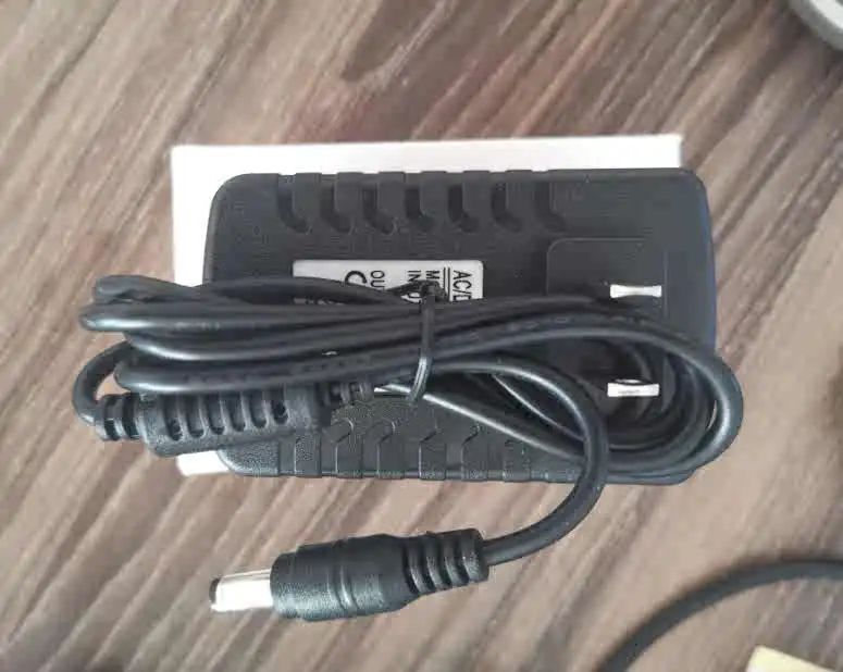 

Адаптер питания 14V2A, кабель для зарядки аудиодинамика