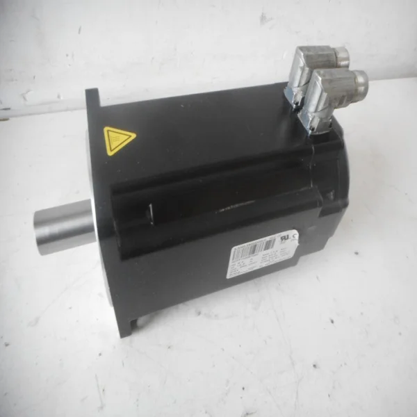 

Серводвигатель 8jsa 2500 об/мин 17,2 Нм с энкодером 4096 — 8jsa65.eb025d0wbr00-0