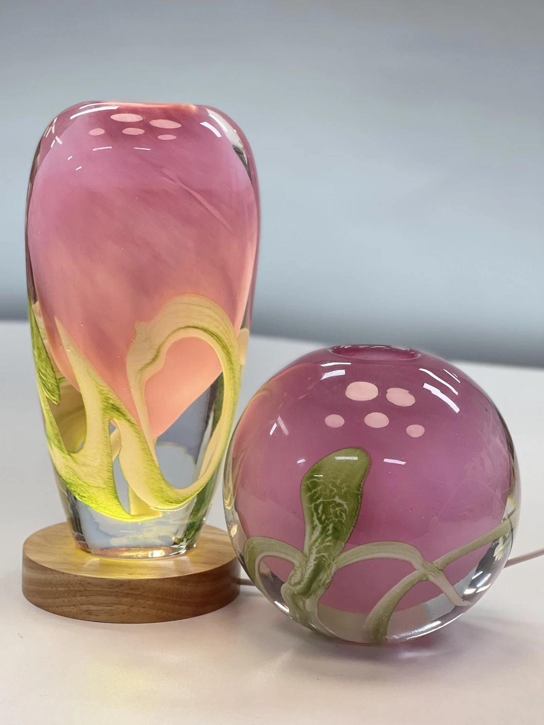 

Pink Thiened Glass Small Flower Vase Desktop Glass Ornaments Hanrt Home Decorations for een Plants