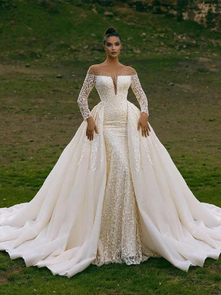 

Elegant Mermaid Wedding Dresses Long Sleeves V Neck Sequins Appliques 3D Lace Beads Detachable Train Plus Size Bridal Gowns