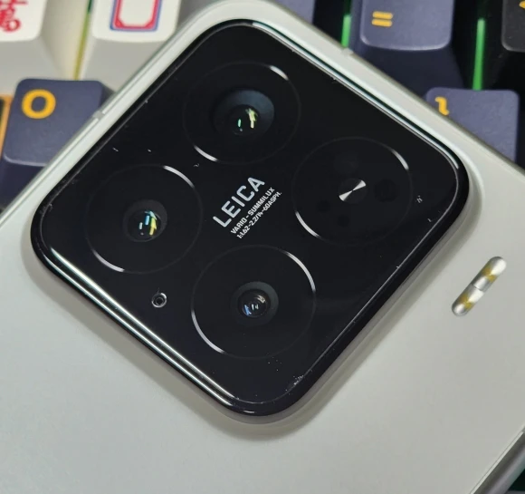 Original Xiaomi 15 Smartphone Snapdragon 8 Elite Leica 50MP OIS Camera 5400mAh Battery 90W Hyper Charge 6.36" Display CN version