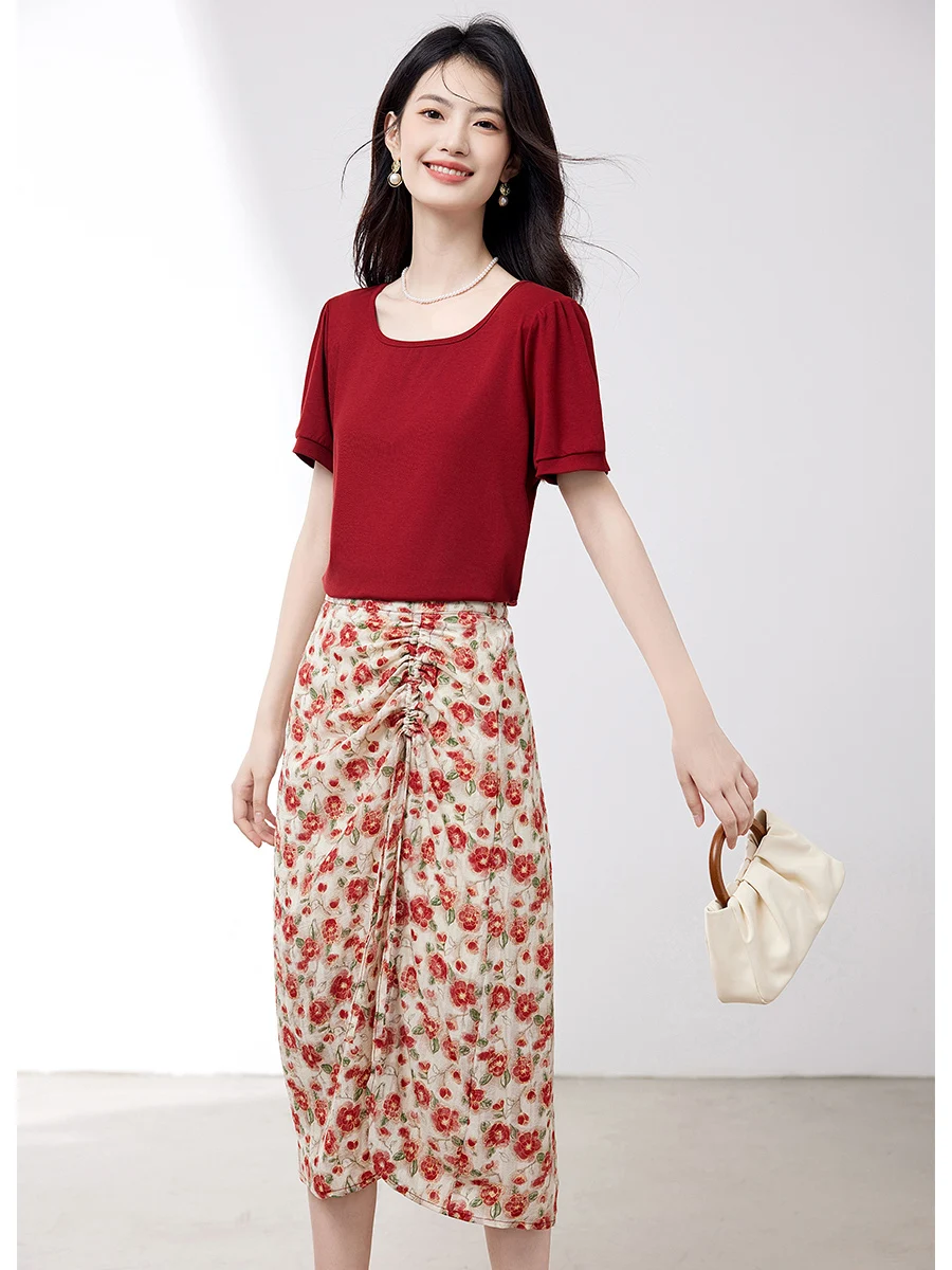 

Комплект из вязаной футболки и юбки Xin Fei Yu: модный летний ансамбль для женщин, омолаживающий образ, новинка