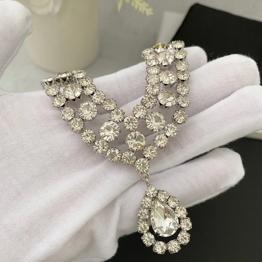 Necklace Temperament Light Luxury Retro Mesh Drop Pendant For Women Collares Para Mujer Collar Jewelry Collier Femme Pendant