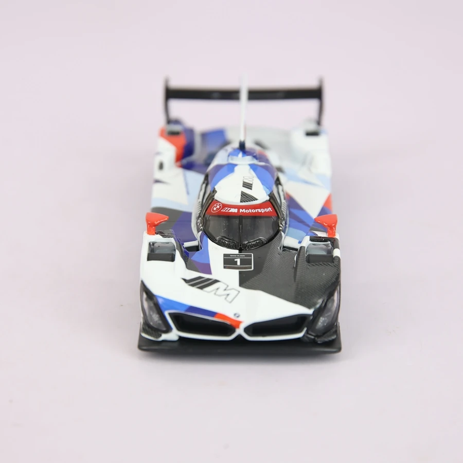 

CCA 1:45 BMW M Hybrid V8 alloy rally car model car ornaments suitable for collection and as a birthday gift for friends