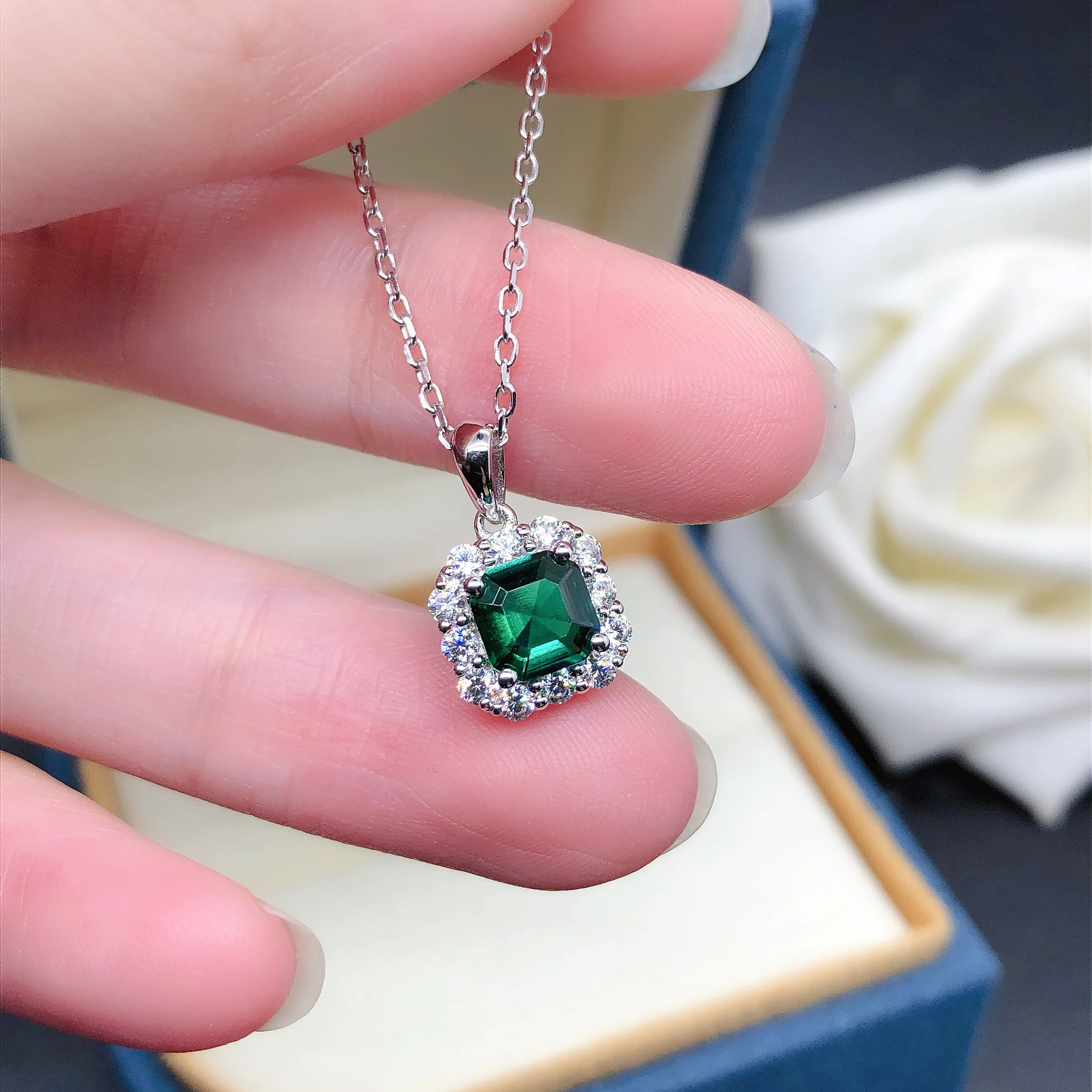 

1Ct 6x6mm Asscher Cut Lab-grown Emerald Diamond Pendant Necklace for Women Solid 14K White Gold 585 Wedding Jewelry 081