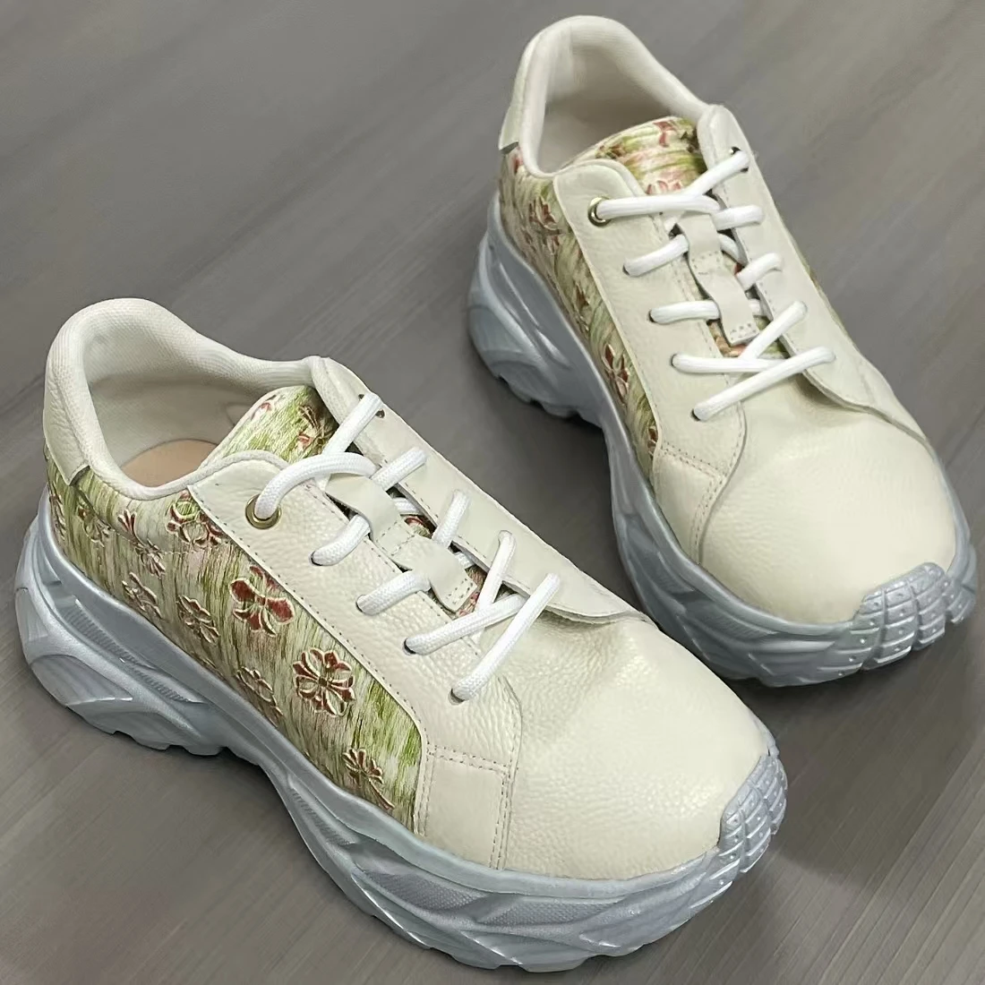 Xingliupi Trendy Women's Shoes High Quality Casual Shoes Fashion Popular Sneakers for Women Unique Shape Genuine Leather Gift