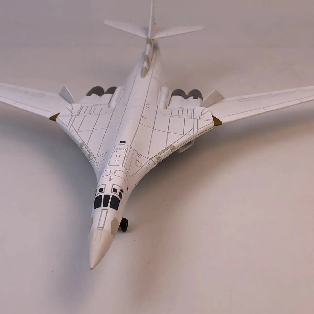 Wltk USSR.Soviet Air Force Tupolev Tu-160 Blackjack Bomber 1/200 Diecast Model