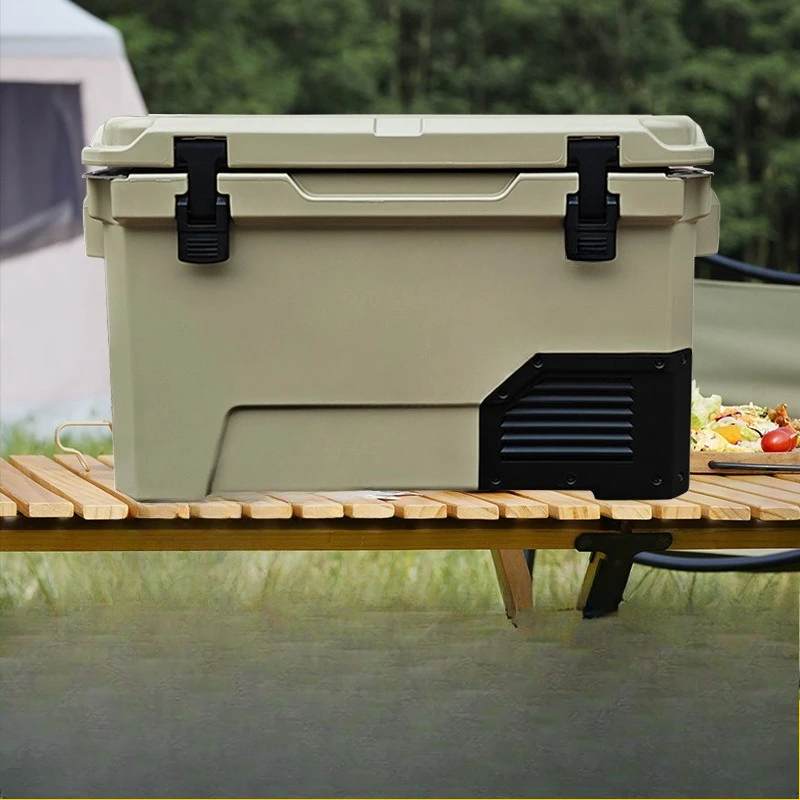 Fresh-keeping outdoor camping picnic ice cubes, refrigerated car refrigerator