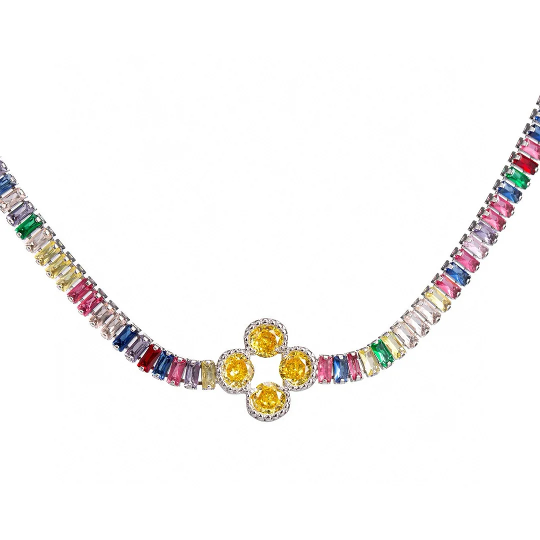 CHHC 2026 المرأة الدوبامين مجوهرات ملونة الزركون عقد بحلية متدلية على شكل فراشة المختنق قلادة هدية لها 2025 موضة جديدة الاتجاه