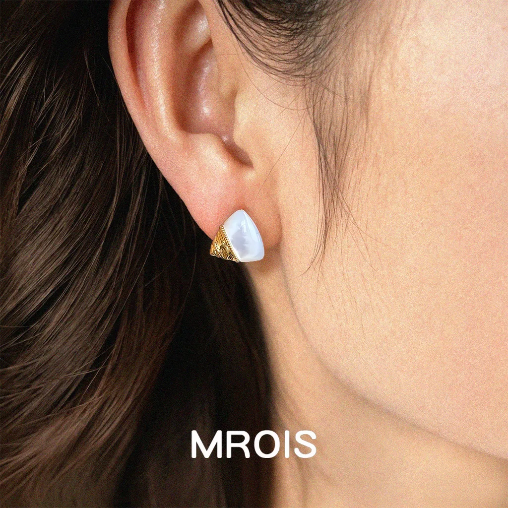 Original natural fritillary geometric triangular stud earrings light luxury temperament retro French earrings high-end commuter
